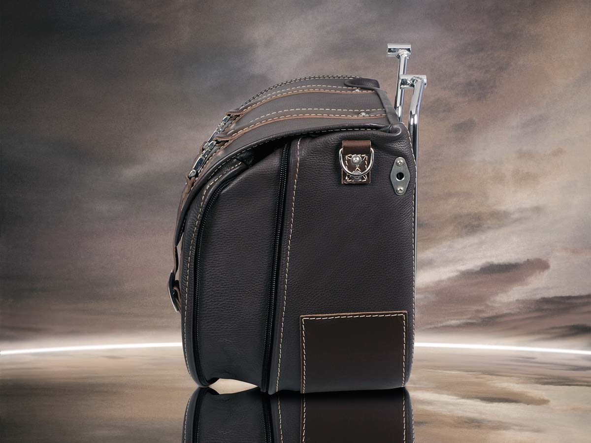 MCJ Classic Brown Bag Seitentasche Leder mit Halterung für Harley , Triumph, Kawasaki, Victory, Triumph, Royal Enfield