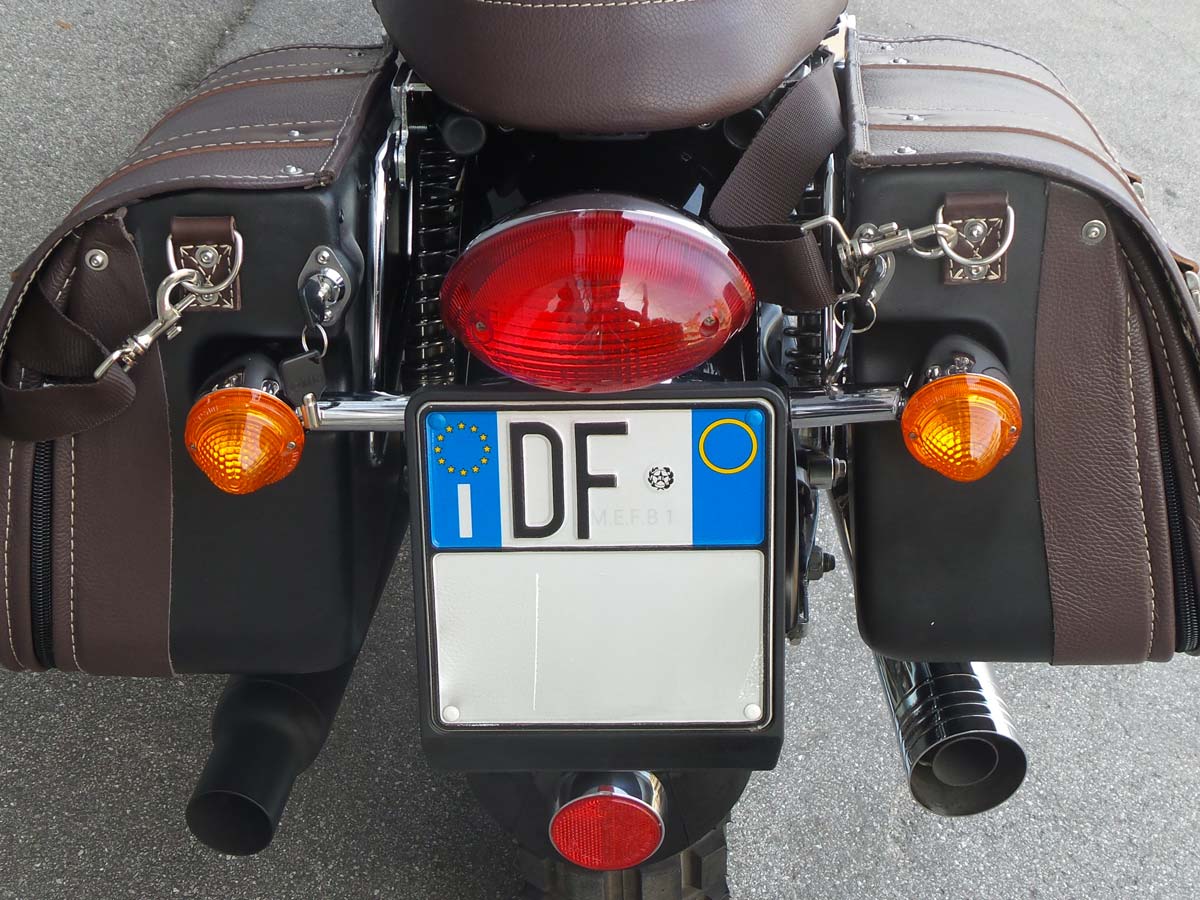 MCJ Classic Brown Bag Seitentasche Leder mit Halterung für Harley , Triumph, Kawasaki, Victory, Triumph, Royal Enfield