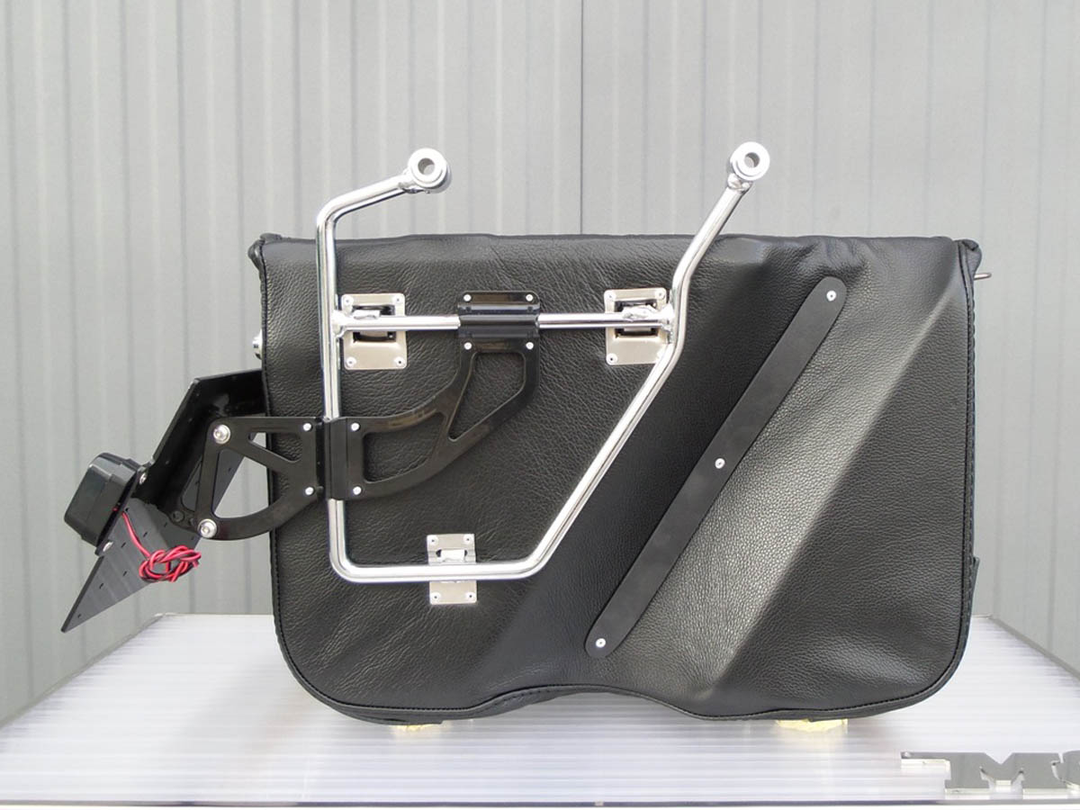 MCJ Classic Brown Bag Seitentasche Leder mit Halterung für Harley , Triumph, Kawasaki, Victory, Triumph, Royal Enfield